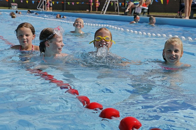 Zwemvierdaagse zwembad Gerner -dag 2 - Foto: Gemeente Dalfsen