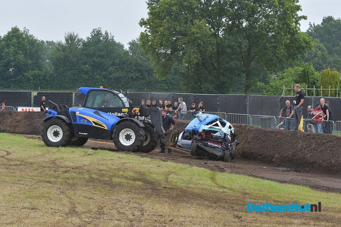 Veel nieuwe modellen auto’s na rodeo - Foto: Johan Bokma