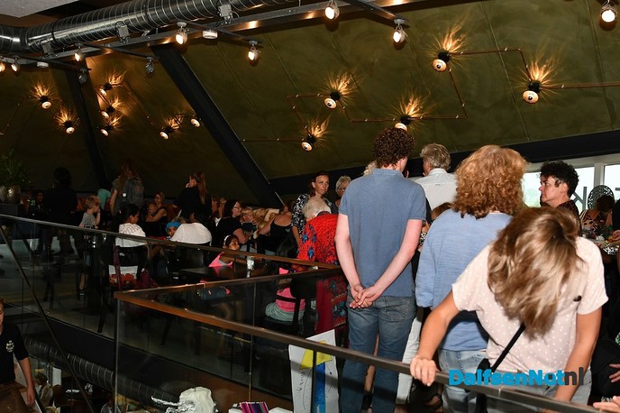 Pluk de kleur trekt veel publiek naar het theater - Foto: Johan Bokma