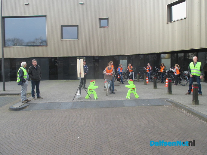 Verkeersexamen afgesloten met diploma - Foto: Ingezonden foto