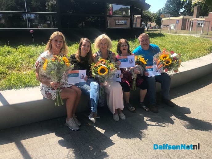 Eerste vrijwilligers Home-Start Dalfsen gecertificeerd! - Foto: Ingezonden foto