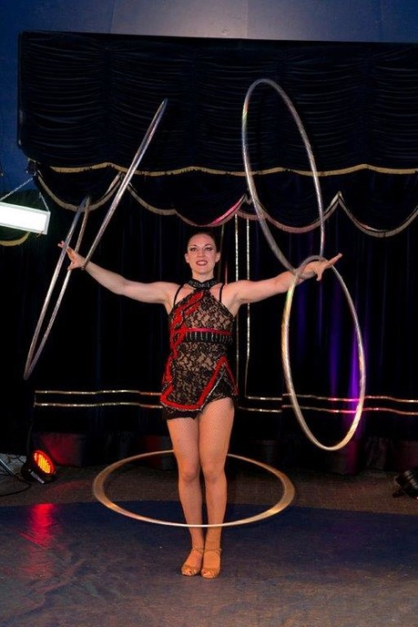 Vrienden van Rosengaerde bieden circusvoorstelling aan - Foto: Geert Bistervels