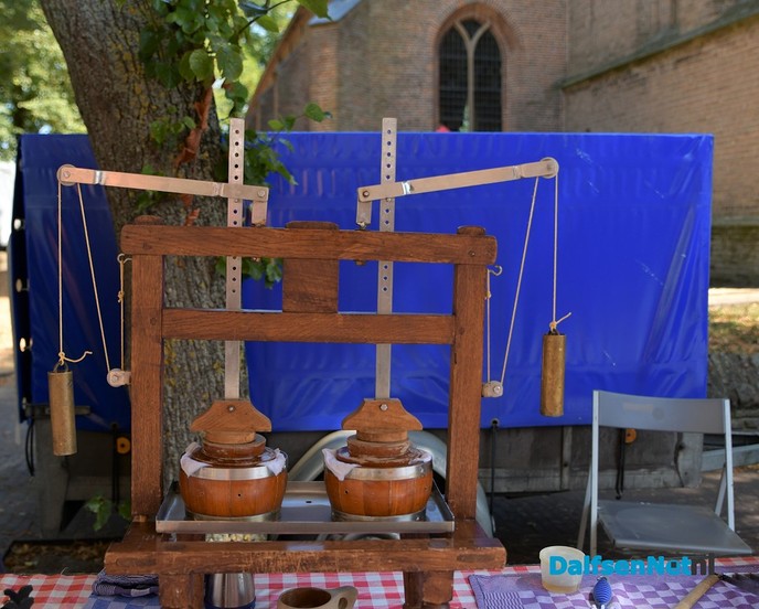 Blauwe Bogen Dag zucht onder de warmte - Foto: Johan Bokma