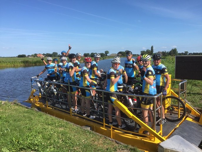 Toerclub Dalfsen verkent Friesland - Foto: Eigen geleverde foto