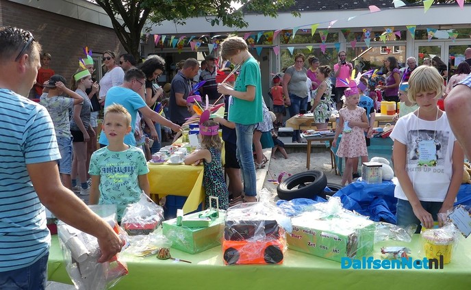 Goede opkomst bij de Copacabana Zomermarkt - Foto: Ingezonden foto