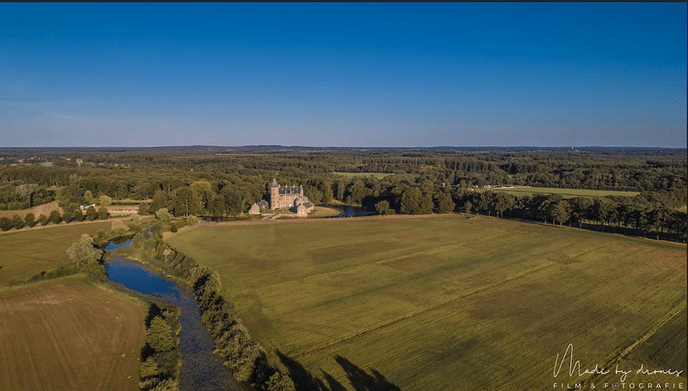 Prachtige dronefoto van Rechteren