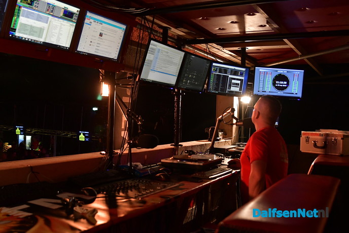 Vol gas op die krukas bij de Kachel FM - Foto: Johan Bokma