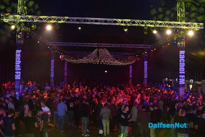 Vol gas op die krukas bij de Kachel FM - Foto: Johan Bokma