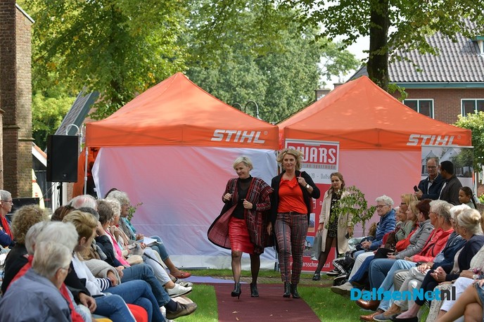 Druk bezocht modespektakel bij Proef Dalfsen - Foto: Johan Bokma