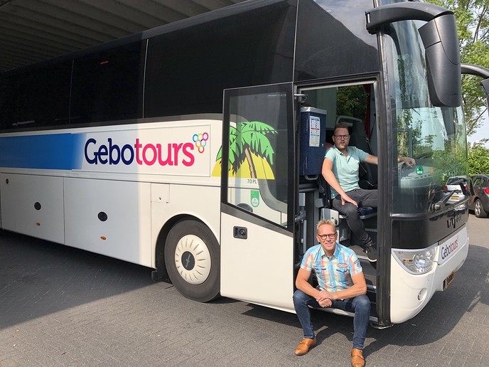 Gebo Tours is dringend op zoek naar nieuwe touringcarchauffeurs