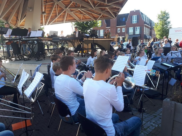 Geslaagd kick-off concert Ommer muziekleerlingen - Foto: Eigen geleverde foto