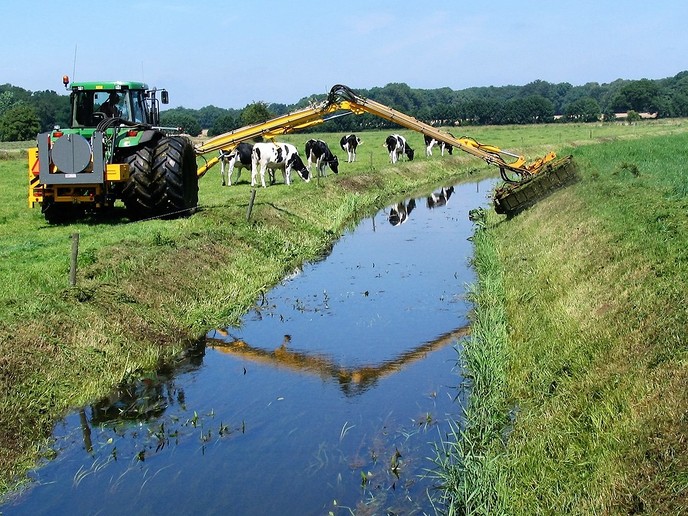 Waterschap controleert schoonmaken sloten - Foto: Eigen geleverde foto