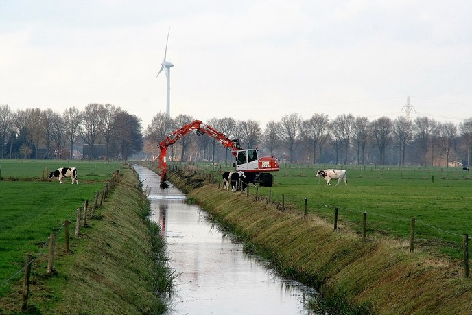 Waterschap controleert schoonmaken sloten - Foto: Eigen geleverde foto