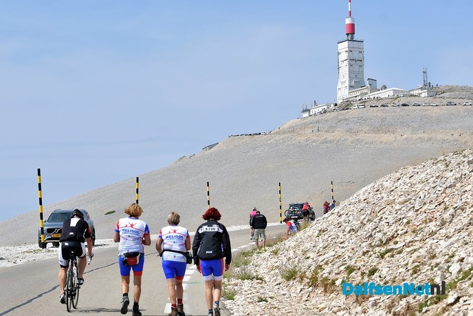 Team Vechtdal voltooit beklimming Mont Ventoux - Foto: Johan Bokma