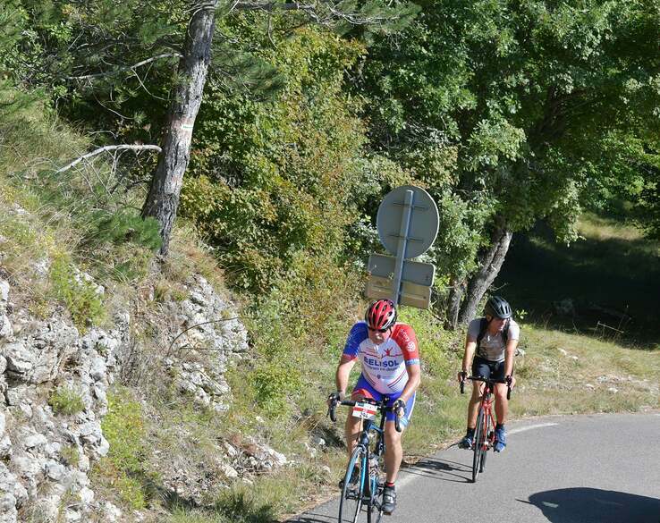 Team Vechtdal voltooit beklimming Mont Ventoux - Foto: Johan Bokma