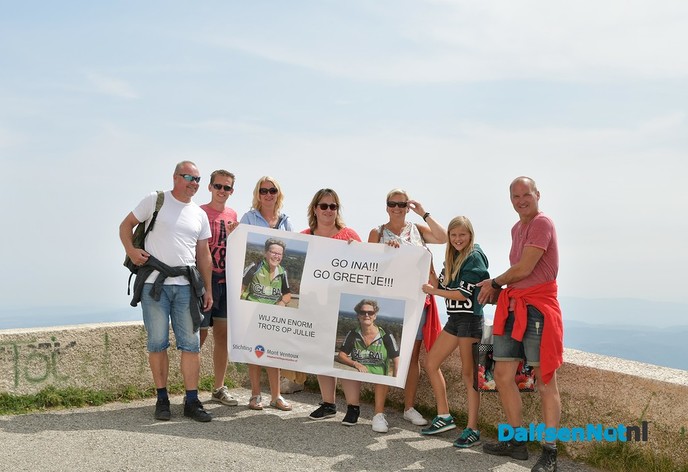 Team Vechtdal voltooit beklimming Mont Ventoux - Foto: Johan Bokma