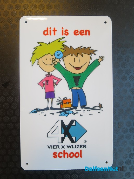 Vierkeerwijzerschool voor St Cyriacus Hoonhorst - Foto: Wim