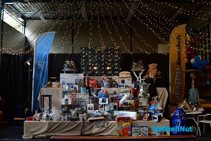 Bazar Hoonhorst viert 50 jarig jubileum - Foto: Johan Bokma