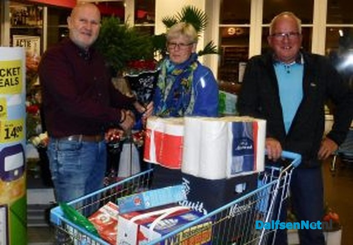 Winnaars één minuut gratis winkelen - Foto: Ingezonden foto