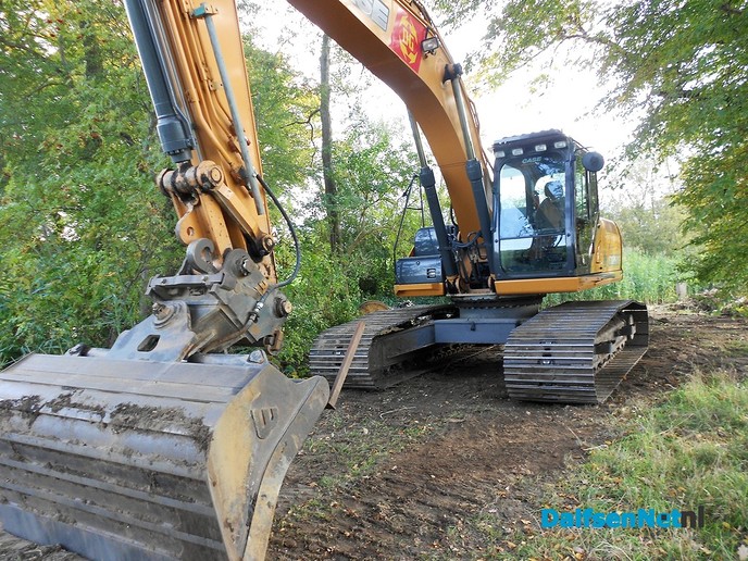 Bouw automatische stuw Berger Aa