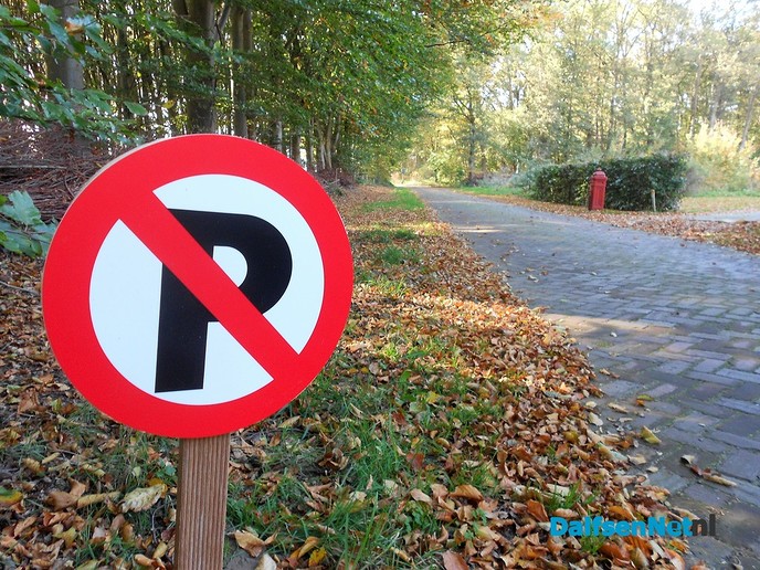 “Niet Parkeerbordjes” geplaatst