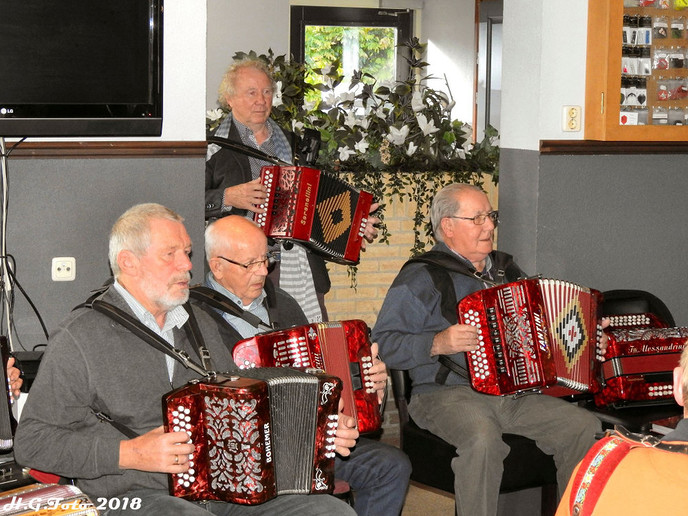 3e Accordeon & Harmonicadag bij Mansier