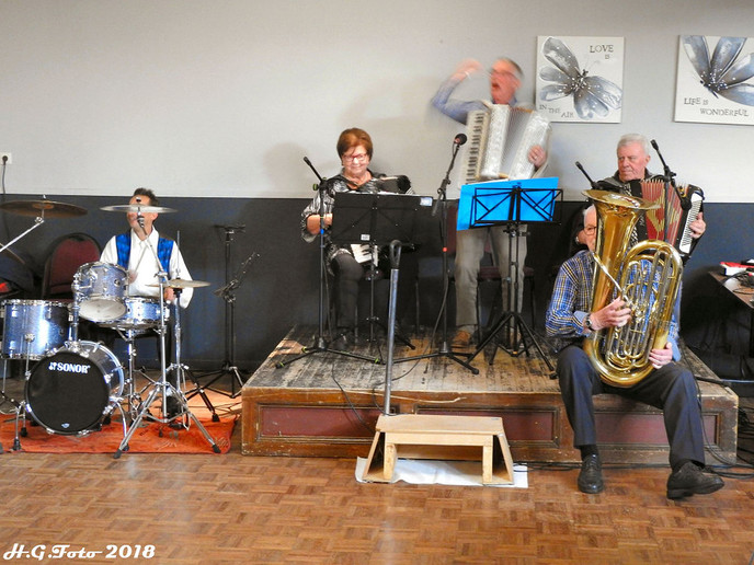 3e Accordeon & Harmonicadag bij Mansier