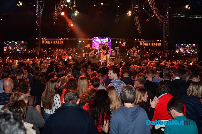 Bert steelt de show tijdens Mega Piraten Festijn - Foto: Johan Bokma