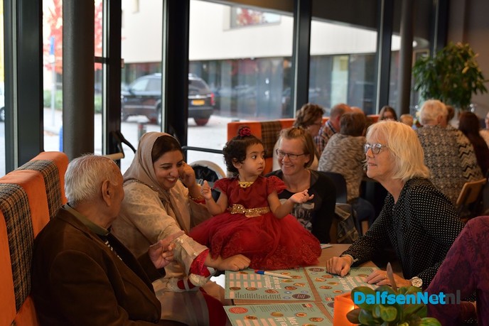Geslaagd 3e Nationaal Integratiediner in Trefkoele+ - Foto: Johan Bokma