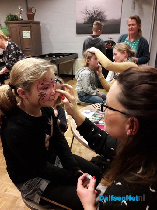 Record opbrengst Bazar De Wiekelaar - Foto: Ingezonden foto