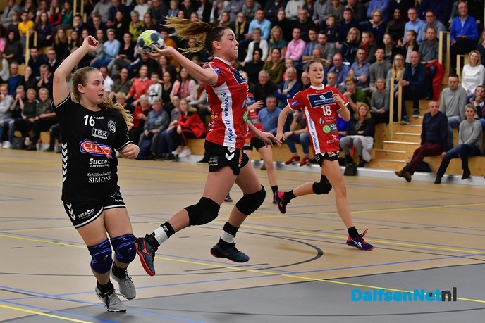 Dalfsen verliest nipt van regerend landskampioen VOC - Foto: Johan Bokma