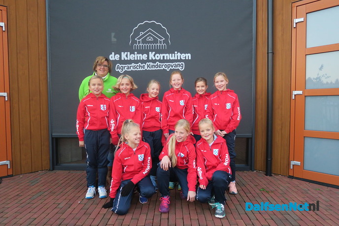 Nieuwe trainingspakken voor M8E1 - Foto: Ingezonden foto