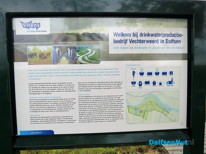 Herfst… De blaadjes regenen naar beneden - Foto: Wim