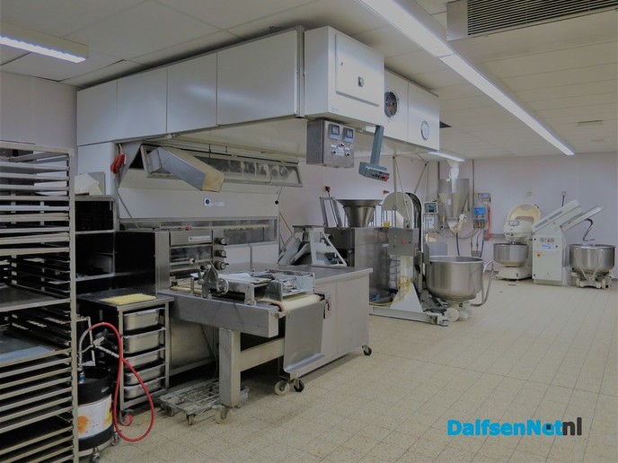 College Dalfsen op bezoek bij bakkerij van der Most - Foto: Wim