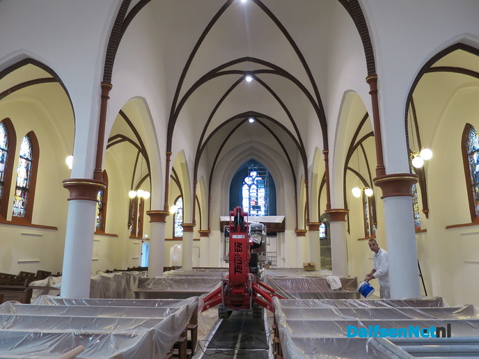 Heilig Hart kerk krijgt “frisse” opknapbeurt - Foto: Wim