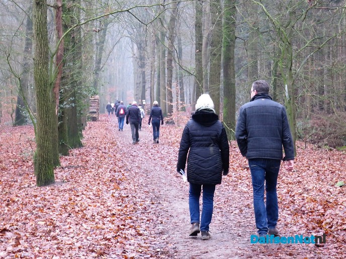  Kerstwandeling Omheining Heino: ruim 1200 deelnemers - Foto: Wim