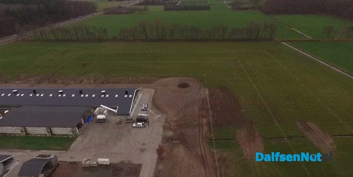 Een nieuw begin in de nieuwe stal van Pluimveebedrijf Visscher - Foto: Johan Bokma