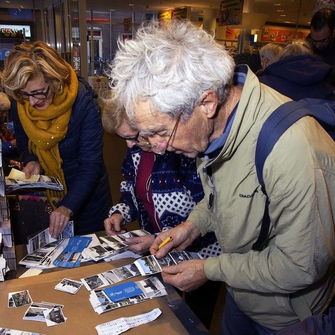 Plaatjesactie mooi afgerond met ruilbeurs - Foto: Paul Scholten