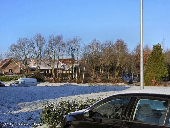 Sneeuw en gladde wegen dichtbij.