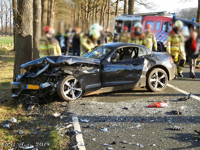 Frontale aanrijding Poppenallee