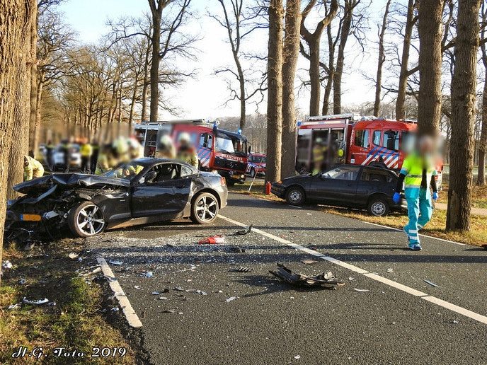 Frontale aanrijding Poppenallee