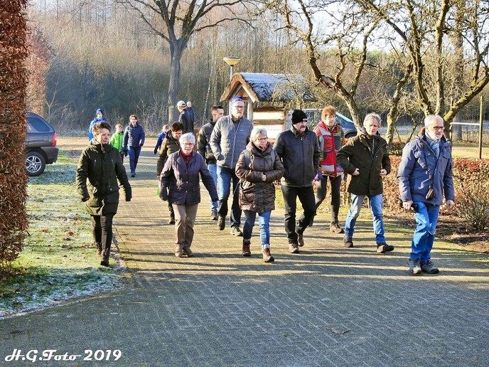 Snertwandeling IJsclub de poel groot succes