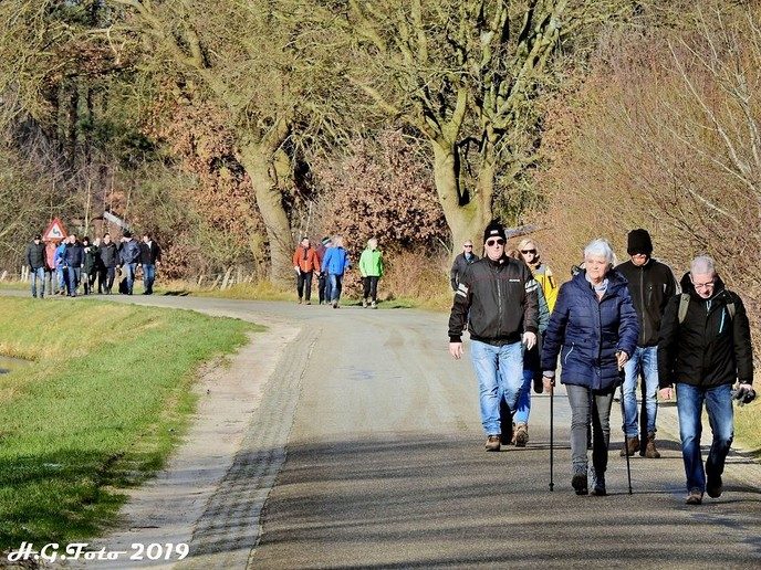 Snertwandeling IJsclub de poel groot succes