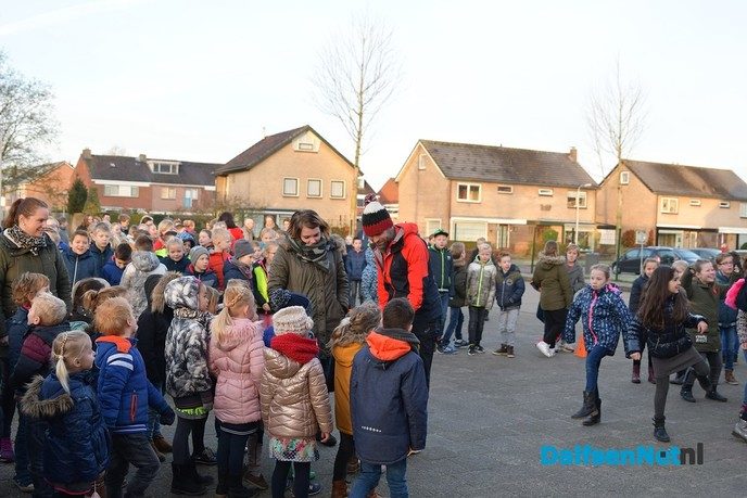 GBS De Uitleg begint de dag sportief met ‘the Daily Mile’ - Foto: Johan Bokma