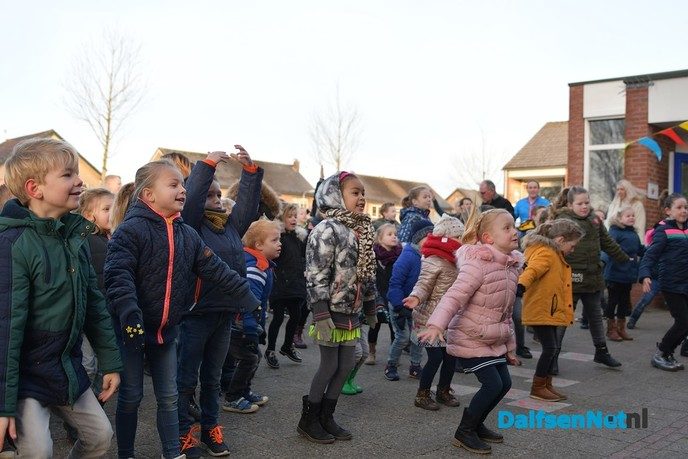 GBS De Uitleg begint de dag sportief met ‘the Daily Mile’ - Foto: Johan Bokma