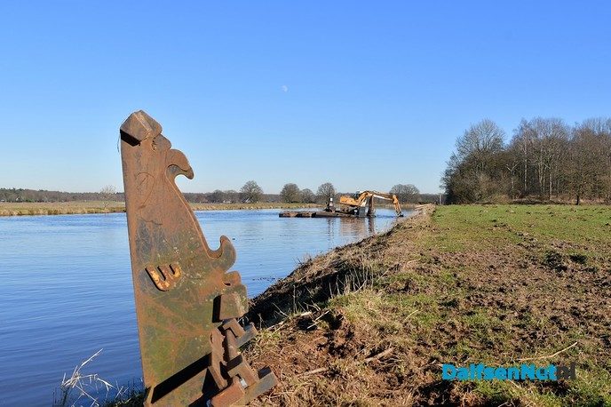 Update verwijdering stenen Vechtoever - Foto: Johan Bokma