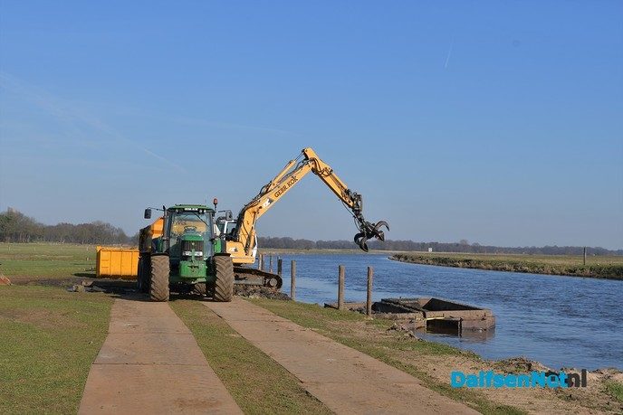 Update verwijdering stenen Vechtoever - Foto: Johan Bokma