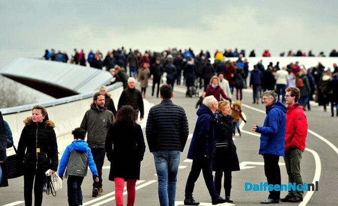 Feestelijke opening busbrug - Foto: Ben Jonkman