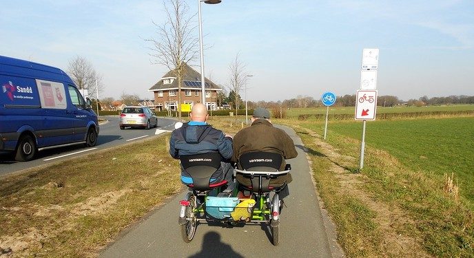 Heerlijk op de duofiets - Foto: Eigen geleverde foto