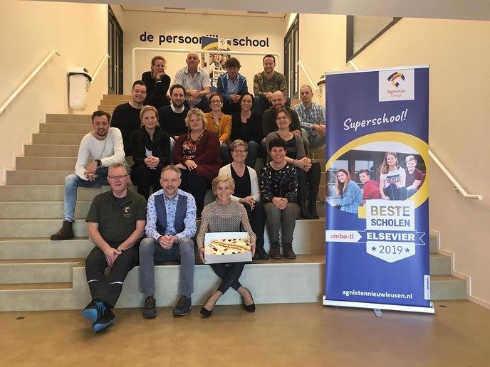 Gemeente Dalfsen feliciteert Superschool - Foto: Eigen geleverde foto